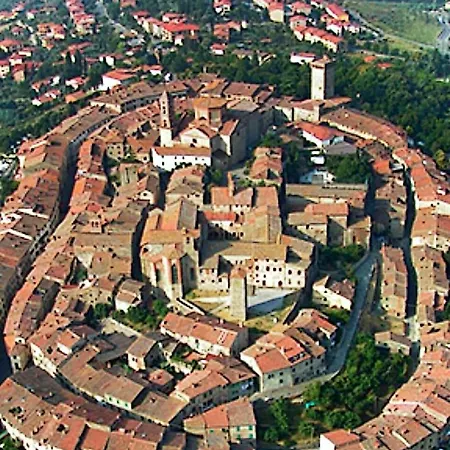 La Dormeuse Apartment Lucignano